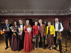 13 декабря в 18.00 в Московской государственной картинной галерее Народного художника СССР А.М. Шилова состоялся концерт «Многое вспомнишь родное далекое» Светланы и Сергея Полянских.