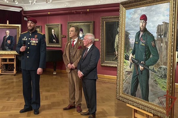 В Галерее Александра Шилова состоялась презентация портрета росгвардейца — участника СВО Льва Макеева