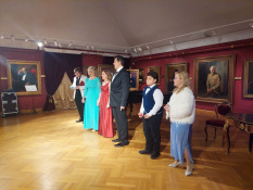 «Новогодний переполох!» - так назвали солисты Большого театра и Новой оперы программу, которая при полном аншлаге состоялась 27 декабря в Московской Государственной картинной галерее Народного художника СССР А.М. Шилова