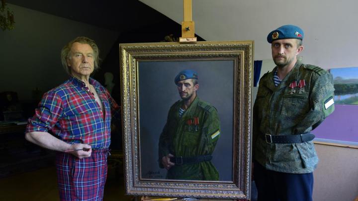 ГЕРОЙ НАШЕГО ВРЕМЕНИ: ХУДОЖНИК ШИЛОВ НАПИСАЛ ПОРТРЕТ ДОБРОВОЛЬЦА ИЗ МАГНИТОГОРСКА ГЕРОЙ НАШЕГО ВРЕМЕНИ: ХУДОЖНИК ШИЛОВ НАПИСАЛ ПОРТРЕТ ДОБРОВОЛЬЦА ИЗ МАГНИТОГОРСКА